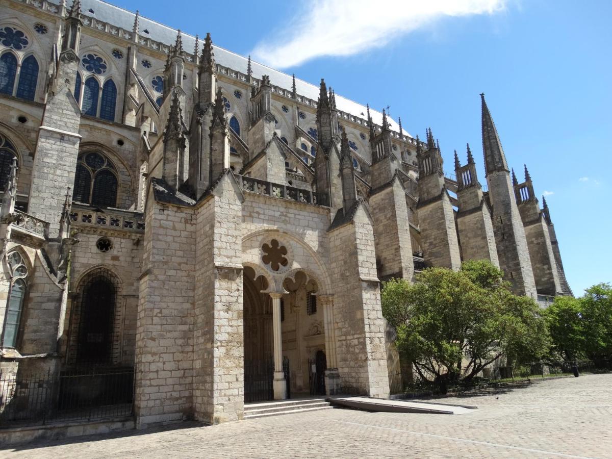 Appartement Coquet Centre Ville Filigrando Bourges Dış mekan fotoğraf